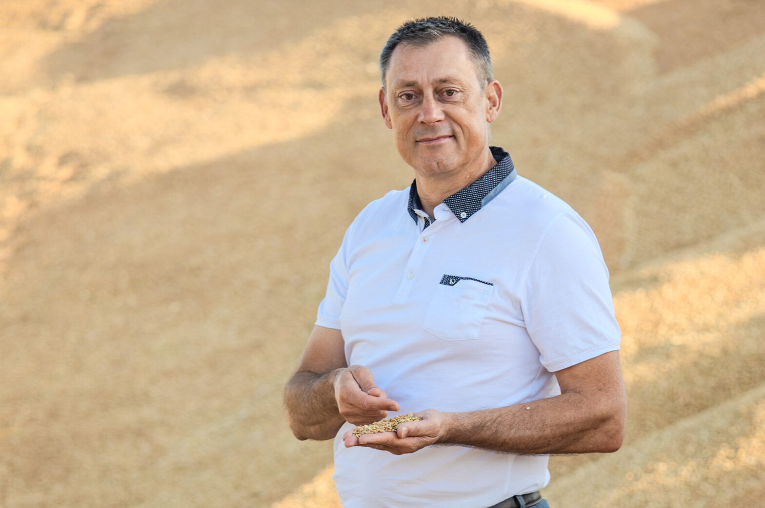 Loïc Guitton est le nouveau directeur du pôle végétal de Cavac. Responsable de la filière légumes en 2007, il prend en 2014 la direction des productions végétales spécialisées, le service qui regroupe les productions de semences, de légumes et du chanvre.
