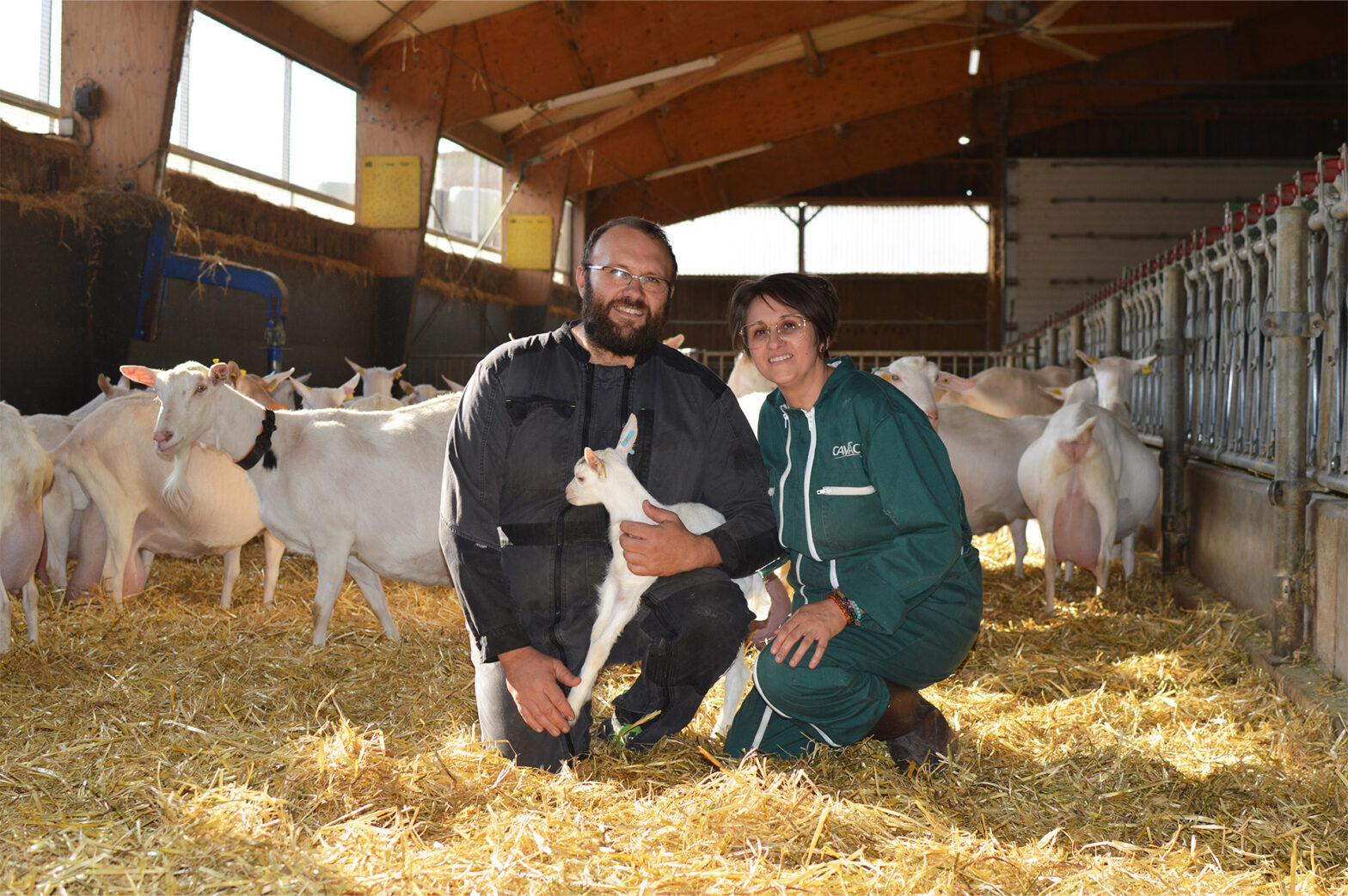 Guillaume et Blandine Landureau, éleveurs de chèvres laitières