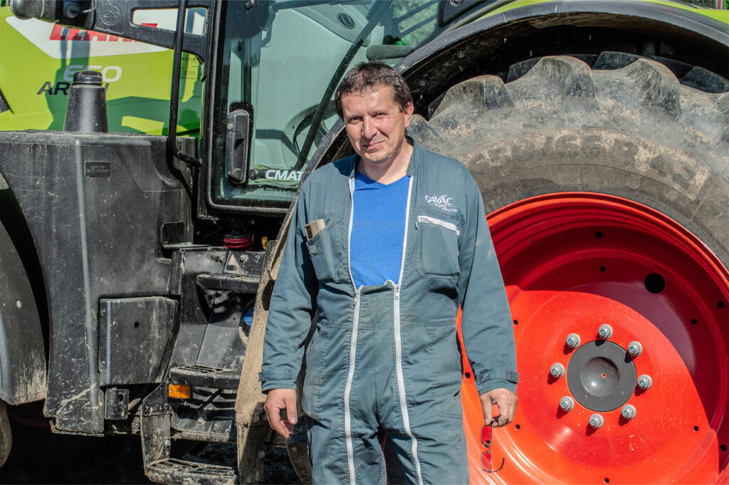 Yannick Picard, 47 ans, producteur de chanvre, au lieu-dit La Guyonnière, aux Lucs-sur-Boulogne (85)